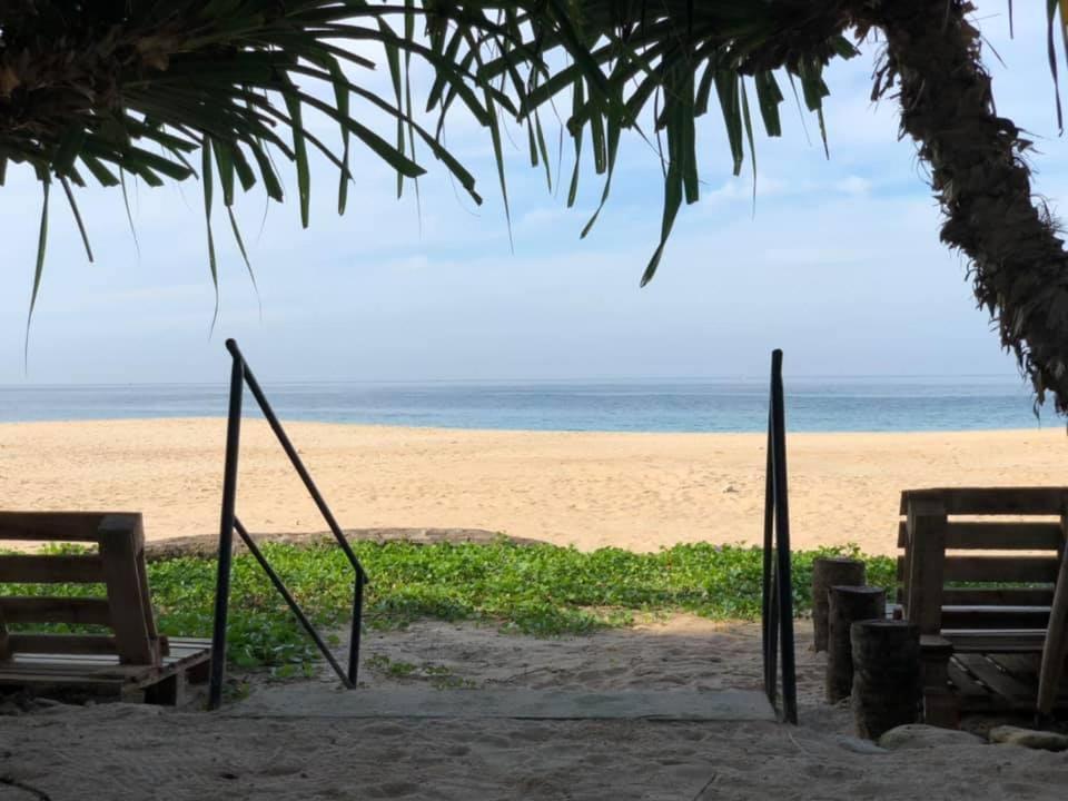 Sea Crest Beach Villa Ambalangoda  Extérieur photo